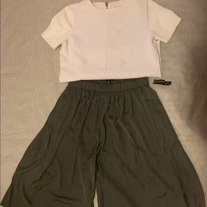 Wide leg pants